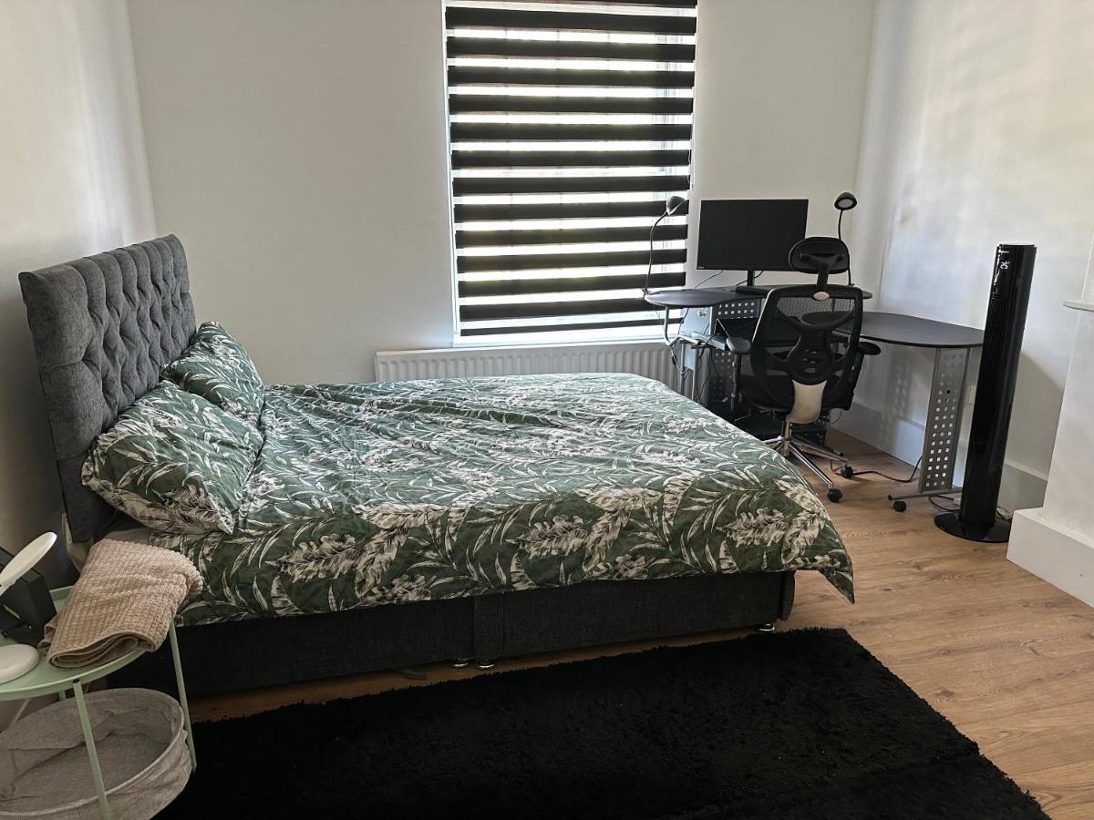 Apartamento Huge By Bridge - King Sized Bed *